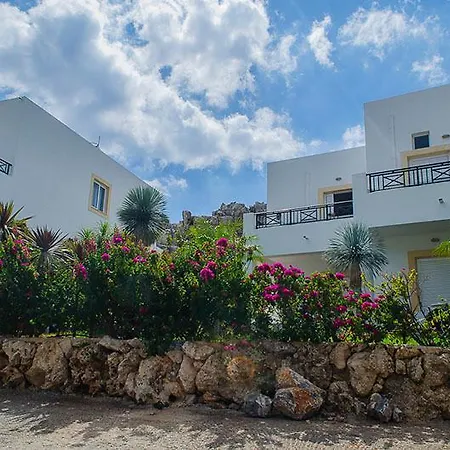 Lambis Studios&apartments 3*