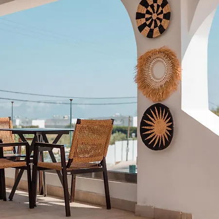Apartahotel Lambis Studios&apartments Líndos