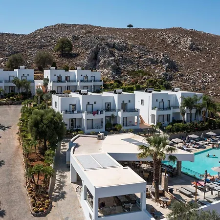 Lambis Studios&apartments Apartahotel 3*