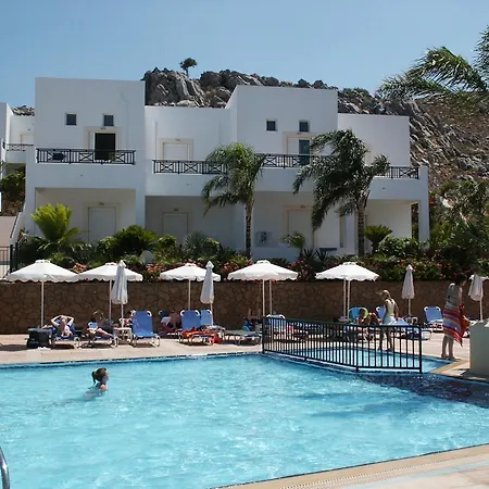 Apartahotel Lambis Studios&apartments 3*
