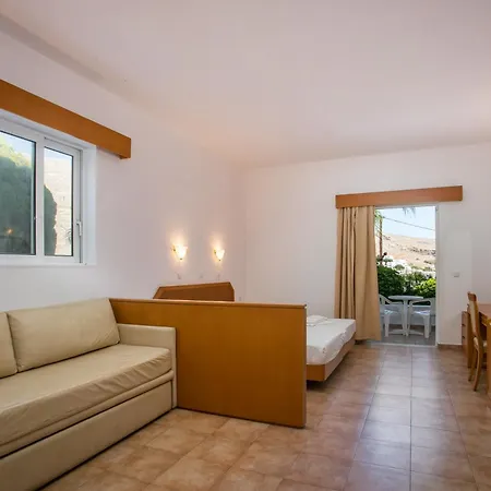 Lambis & 3* Lindos (Rhodes)